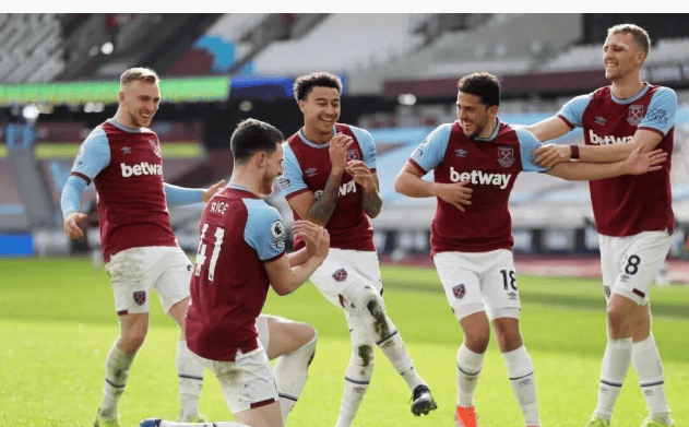 2016 赛季：小熊队夺冠游行吸引了约 500 万人，成为全球历史上规模最大的集会之一